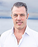 Portrait: Oliver Keane